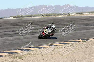 media/Jan-16-2026-CVMA Friday Practice (Fri) [[6f2bf47531]]/5-Racer 4-Trackday1/Session 2 (Bowl)/